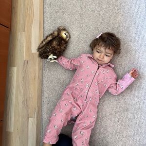 Angel Dear Corduroy Retro Jumpsuit, Mini Rose size 12-18mo super condition